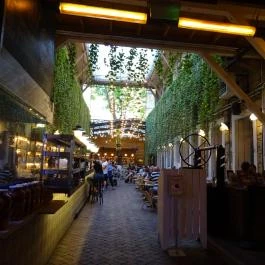 Mazel Tov Budapest - Belső