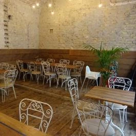 Mazel Tov Budapest - Belső