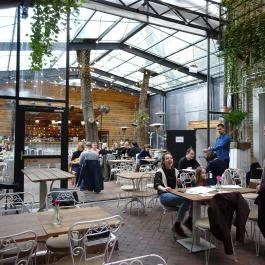 Mazel Tov Budapest - Belső