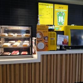 McDonald's - Boráros tér Budapest - Belső