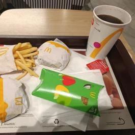 McDonald's - Boráros tér, Budapest - Étel/ital