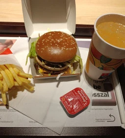 McDonald's - Boráros tér