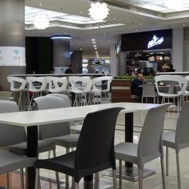 McDonald's - Duna Plaza Budapest - Belső