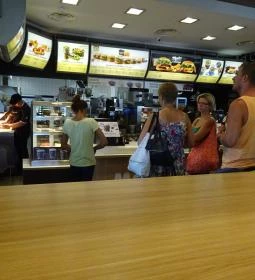 McDonald's- Kecskemét