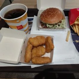 McDonald's Makó, Makó - Étel/ital