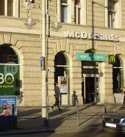 McDonald's - Jászai Mari tér