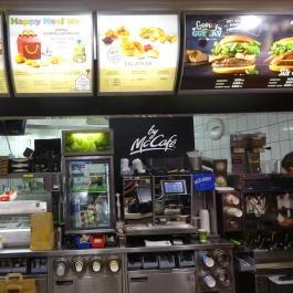 McDonald's - MOM Park Budapest - Belső