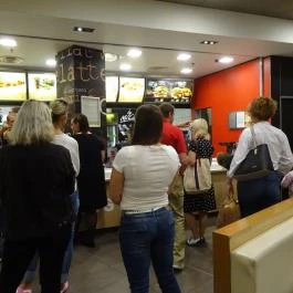 McDonald's - MOM Park Budapest - Belső