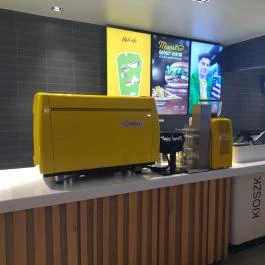 McDonald's - Széll Kálmán tér Budapest - Belső