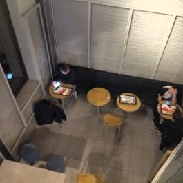 McDonald's - Széll Kálmán tér Budapest - Belső