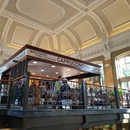 McDonald's - Nyugati Pályaudvar Budapest - Belső