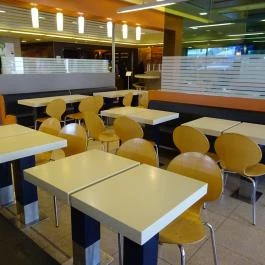 McDonald's - Piac tér Székesfehérvár - Belső