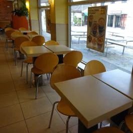 McDonald's - Piac tér Székesfehérvár - Belső