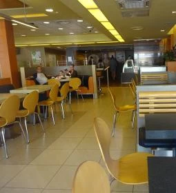 McDonald's - Piac tér