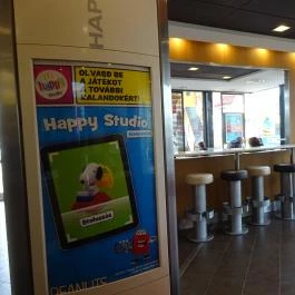 McDonald's - Pólus Center Budapest - Belső