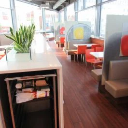 McDonald's - Váci út Budapest - Belső