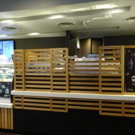 McDonald's - Vörösvári út Budapest - Belső