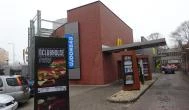 McDonald's - Vörösvári út Budapest - Külső kép