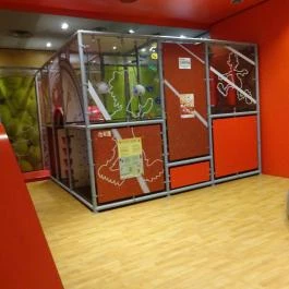 McDonald's - Vörösvári út Budapest - Belső