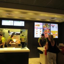 McDonald's - WestEnd City Center Budapest - Egyéb