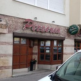 MgTels Pizzéria & Kisvendéglő, Budapest - Külső kép