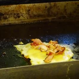 Meat Point - WestEnd City Center Budapest - Étel/ital