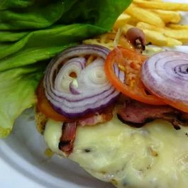 Meat Point - WestEnd City Center Budapest - Étel/ital