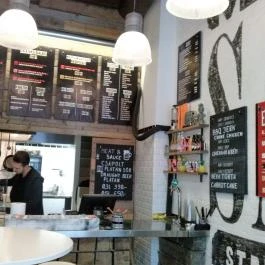 Meat & Sauce - Madách tér Budapest - Belső