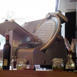 Meataly Trattoria & Grillbar Budapest - Belső