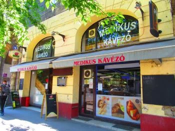 Medikus Kávézó és Söröző Budapest