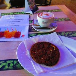 Medikus Kávézó és Söröző Budapest - Étel/ital