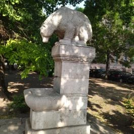 Medve szobor Budapest - Egyéb