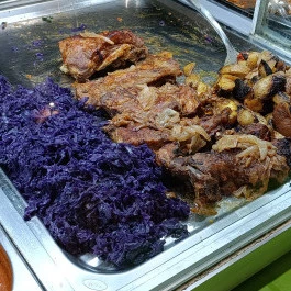 Mega Bisztro - Auchan Fót - Étel/ital
