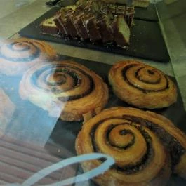 Megszegett Ígéret Pékműhely Budapest - Étel/ital