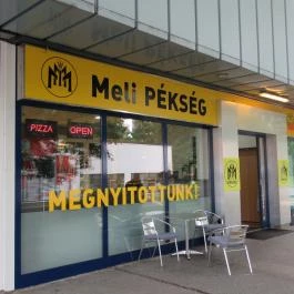 Meli Pékség Budapest - Külső kép