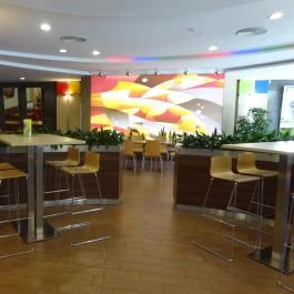 Róbert Melódin Étterem & MelóCafé, Budapest - Belső