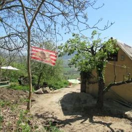 Mennyország Kerthelyiség, Hegymagas - Külső kép