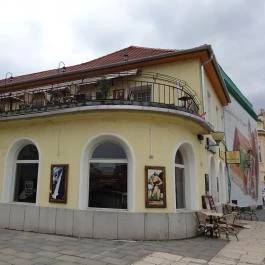 Menta Café & Lounge, Székesfehérvár - Külső kép