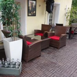 Menta Café & Lounge Székesfehérvár - Külső kép
