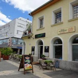 Menta Café & Lounge Székesfehérvár - Külső kép