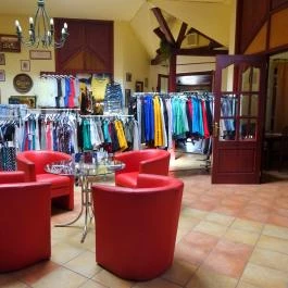 Menta Kávézó & Falatozó, Sarród - Belső