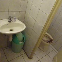 Menta Kávézó & Falatozó, Sarród - Mosdó