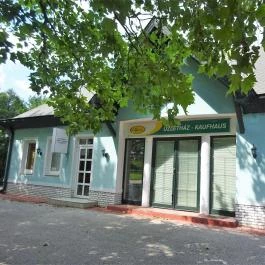 Menta Kávézó & Falatozó, Sarród - Külső kép