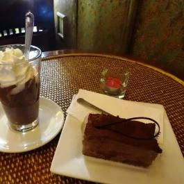 Menta Terasz Budapest - Étel/ital