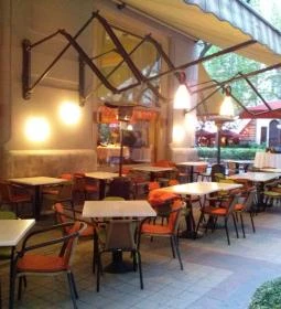 Menza Étterem & Kávézó