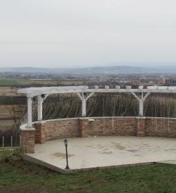 Merlot Látványpince