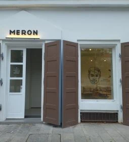 Meron Budapest