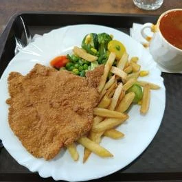 Mester Gyorsétterem & Kávézó Budapest - Étel/ital