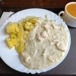 Mester Gyorsétterem & Kávézó, Budapest - Étel/ital