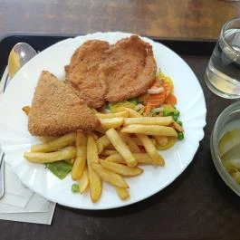 Mester Gyorsétterem & Kávézó, Budapest - Étel/ital
